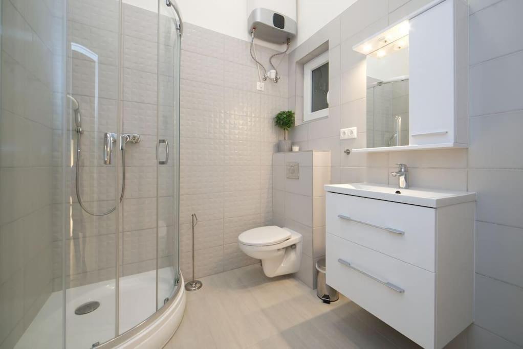 Apartament Spacious Nearby Parliament *